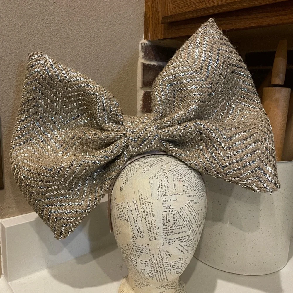 Stylish Tan and Silver Bow Headband - Picture 1 of 5